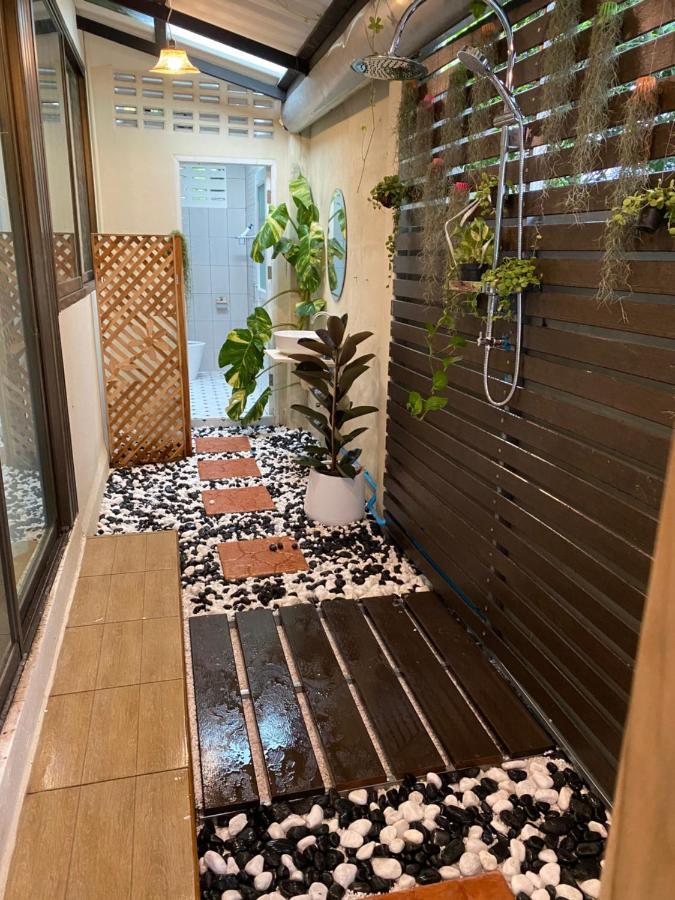 Catory Villa Bangkok Bagian luar foto